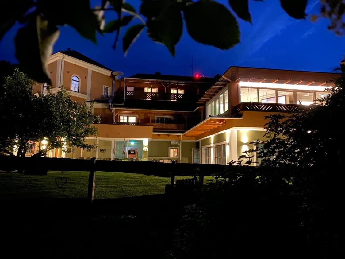 Landhotel Timmerer Möderbrugg 외부 사진
